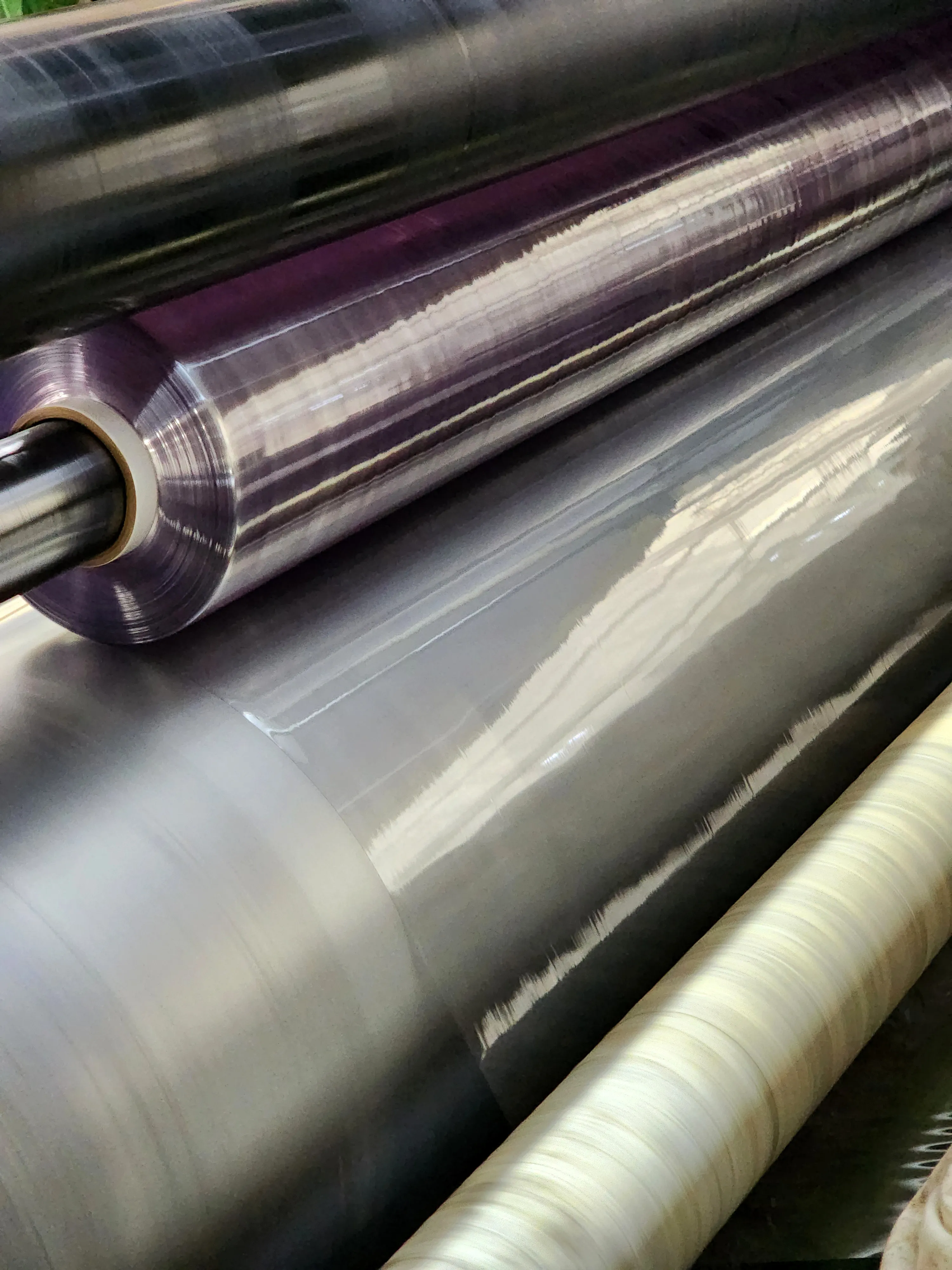 Roller detail — a controlled film surface at the line